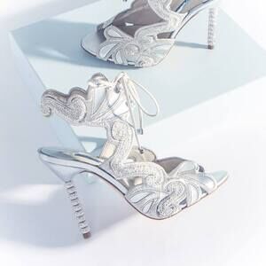 NEW Sophia Webster Selina Sandal Ivory Size 37/US 6.5